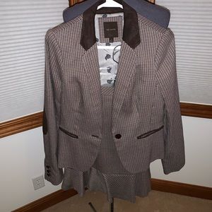 Brown Plaid Women’s Skirt Suit 4 (Jacket & Skirt)